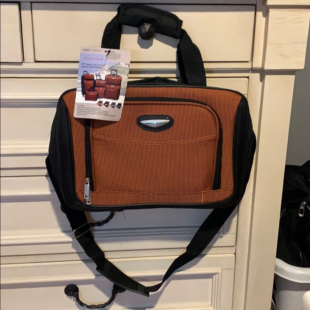 Travel carry-on tote bag